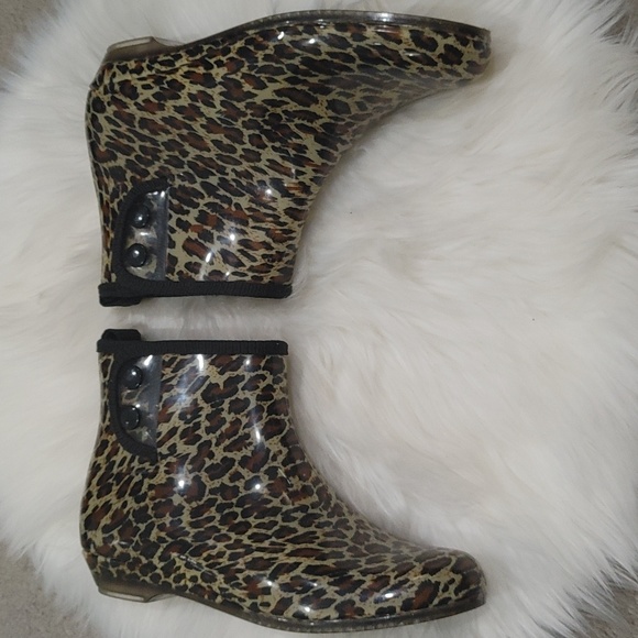 Leopard print rain boots - Picture 3 of 6